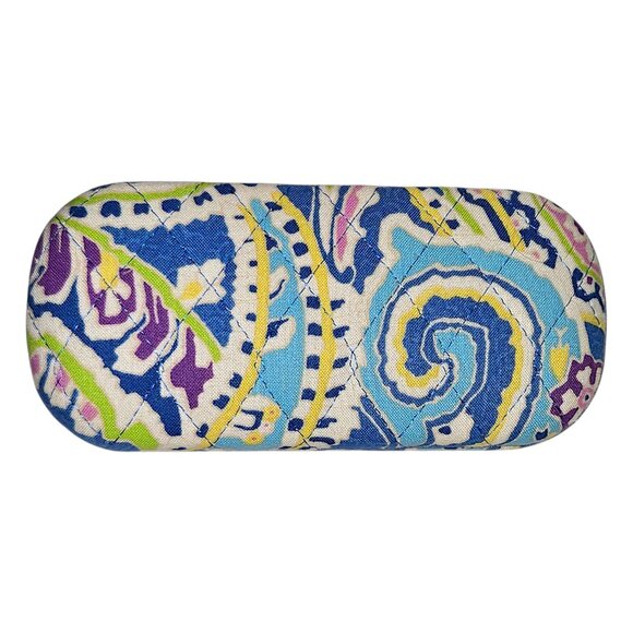 Vera Bradley Capri Blue Quilted Hard Shell Eyeglass Case, Retired Pattern - Picture 4 of 5